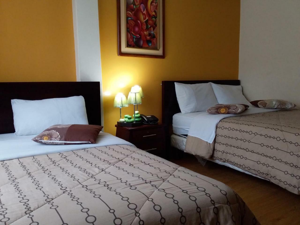 Hostal El Roble كويتو المظهر الخارجي الصورة
